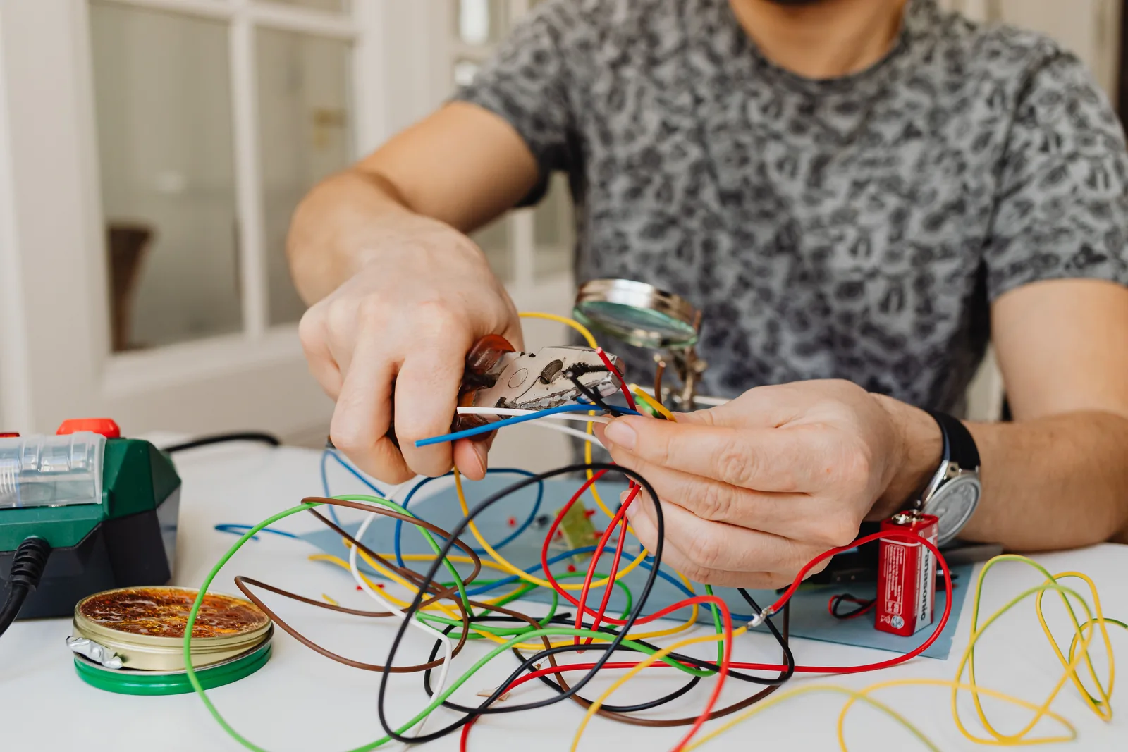 Stripping and sorting conductors at the bench, for aluminum wiring in Oakville